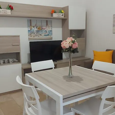 Okiros Lejlighed Cagliari