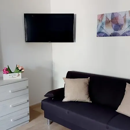 Апартаменты Okiros *