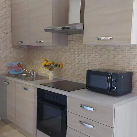 Okiros Апартаменты